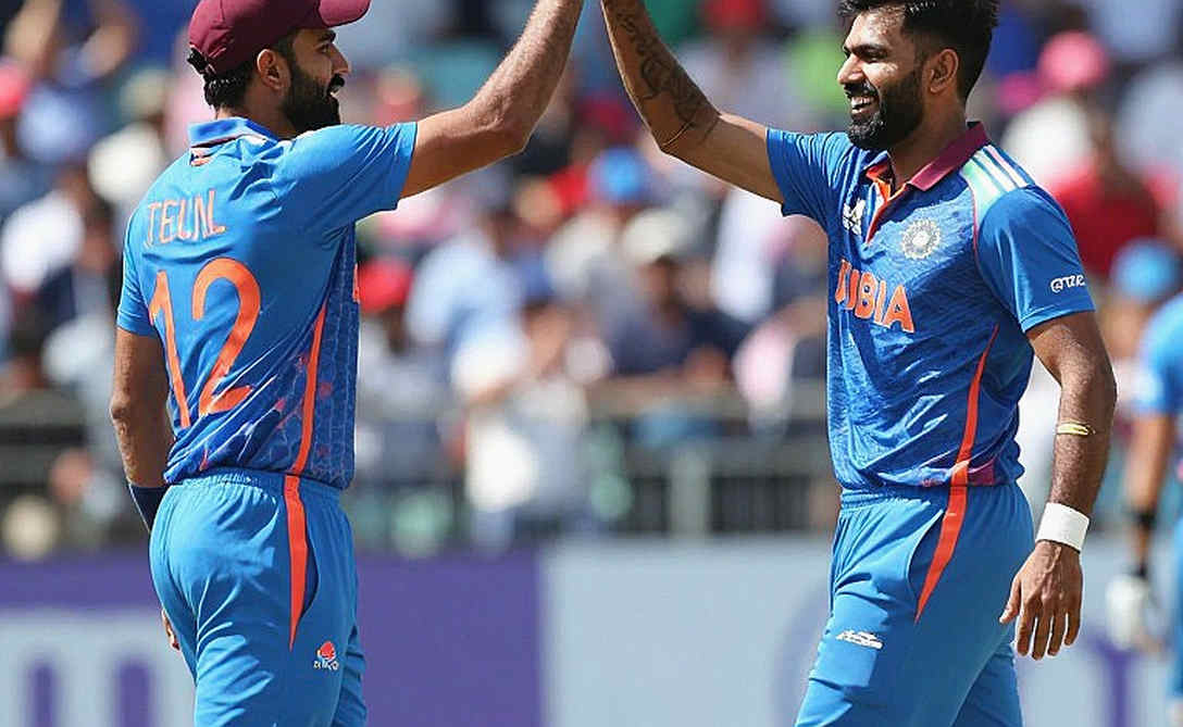 নিলামের হাতুড়ি থামার পর: বিপিএলের আসল হিসাব কোথায় লেখা থাকে