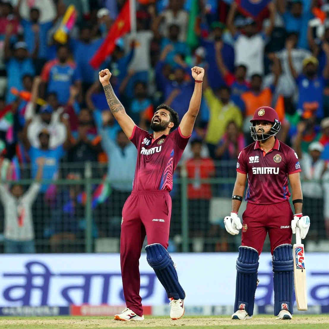 নিম্নগতির জ্যামিতি: ১০৬ রান বাঁচানো বাংলাদেশ স্পিন-প্লানের ফ্রেম বিশ্লেষণ