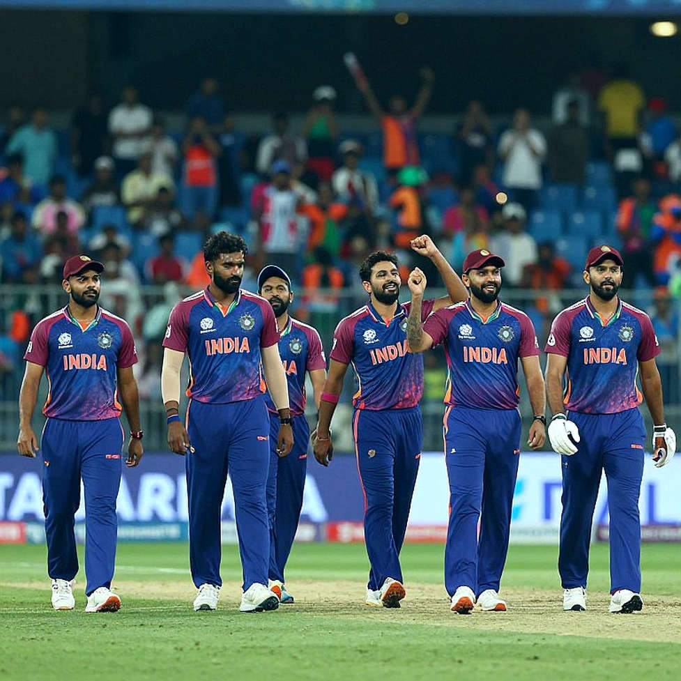 ভারত সিরিজের আগে চ্যাপম্যান ও ফোল্কস আউট: নিউজিল্যান্ডের গভীরতার হিসাব, আর ফ্র্যাঞ্চাইজি ক্রিকেটের অদৃশ্য বিল ভারত সিরিজের আগে চ্যাপম্যান ও ফোল্কস আউট: নিউজিল্যান্ডের গভীরতার হিসাব, আর ফ্র্যাঞ্চাইজি ক্রিকেটের অদৃশ্য বিল