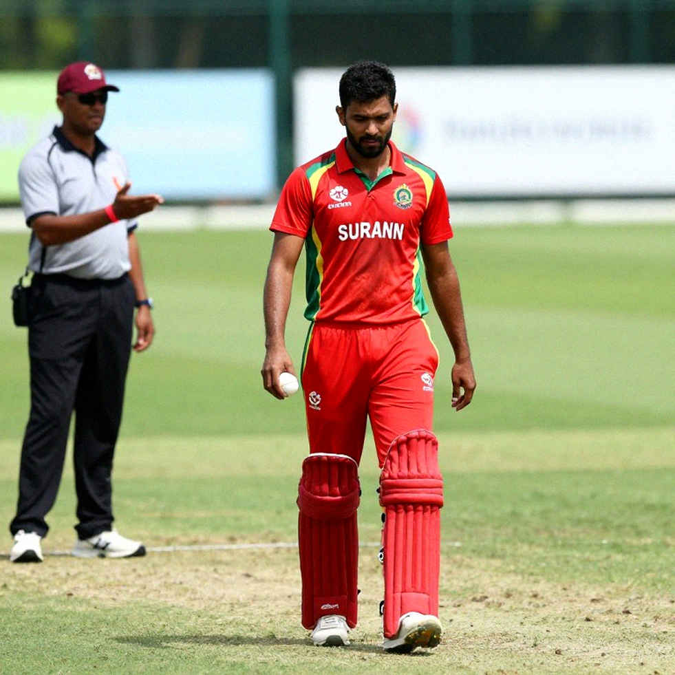ডারবানের দুই খতিয়ান: ম্যাডিনসনের ৩৩ বল, ৩৮ বল এবং একটি নির্বাচনের হিসাব ডারবানের দুই খতিয়ান: ম্যাডিনসনের ৩৩ বল, ৩৮ বল এবং একটি নির্বাচনের হিসাব